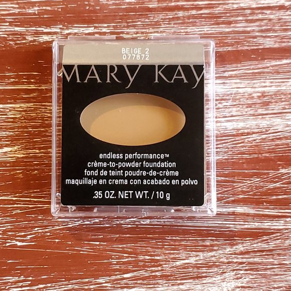 LAST ONE!  Beige 2 Endless Performance Creme-to-Powder Foundation - Mary Kay - - Picture 1 of 2